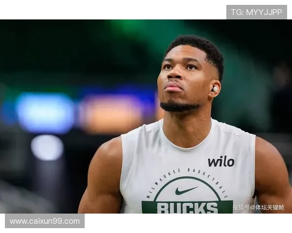扬尼斯阿德托昆博如何在NBA赛场上实现自我超越与团队协作的完美结合